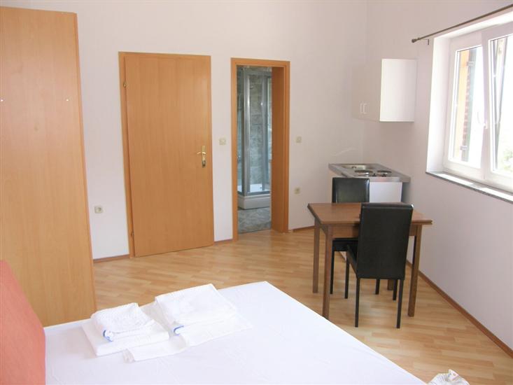 Apartment A2, for 2 persons