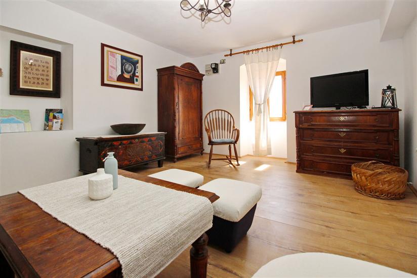 Apartment A1, for 6 persons