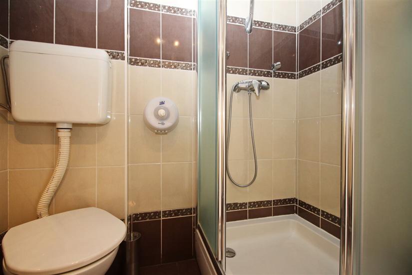 Apartment A1, for 6 persons