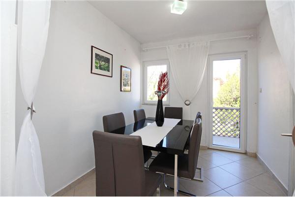 Apartment A2, for 5 persons