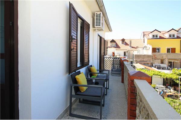 Apartment A2, for 5 persons