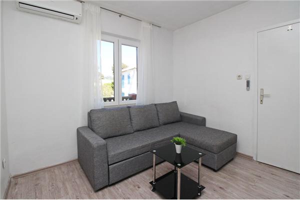 Apartment A2, for 5 persons