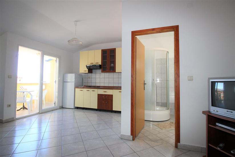 Apartment A1, for 5 persons