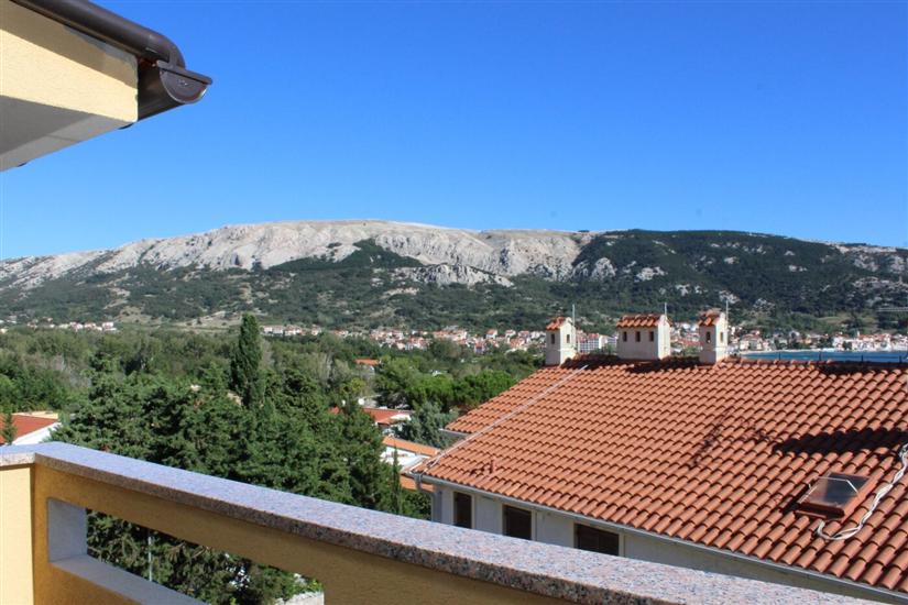 Apartment A1, for 5 persons