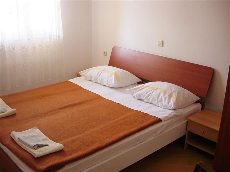 Apartment A4, for 3 persons