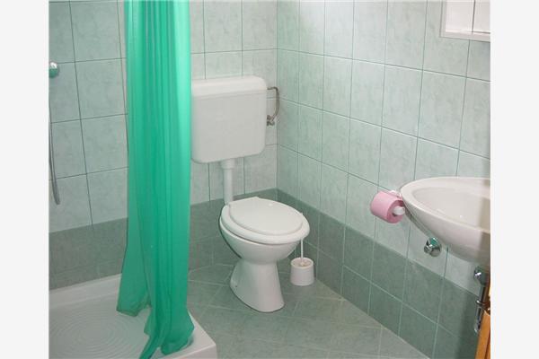 Apartment A4, for 3 persons