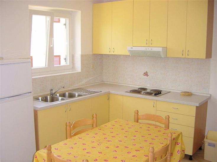 Apartment A5, for 5 persons