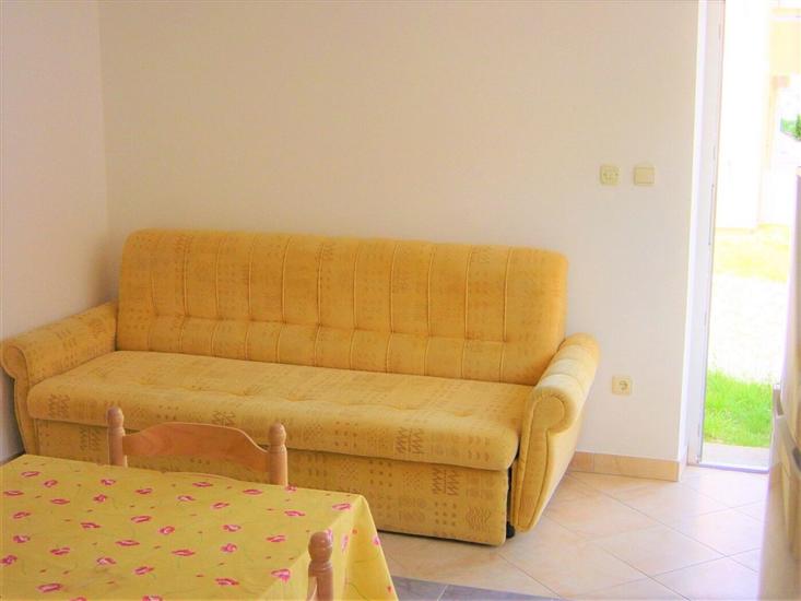 Apartment A5, for 5 persons