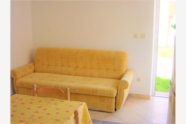 Apartment A5, for 5 persons