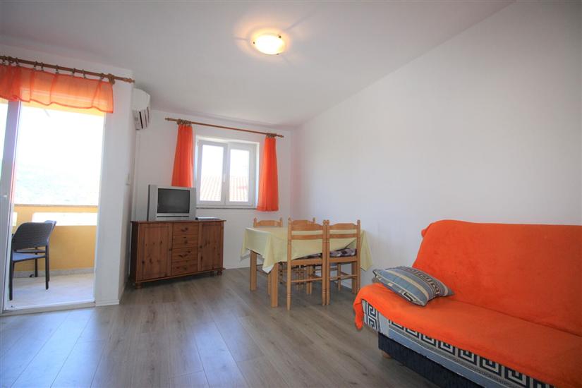 Apartment A7, for 5 persons
