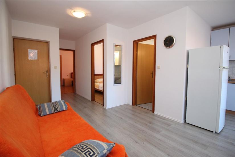 Apartment A7, for 5 persons