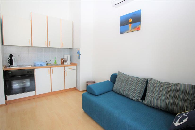 Apartment A1, for 5 persons