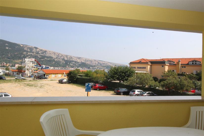 Apartment A1, for 5 persons