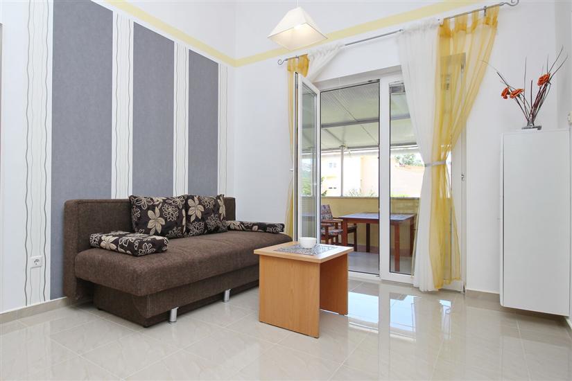Apartment A2, for 5 persons