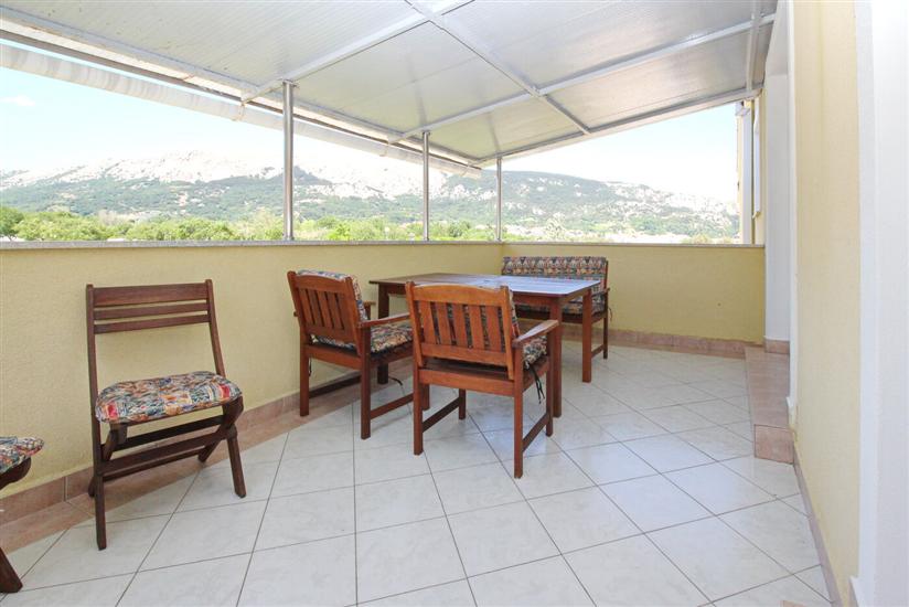 Apartment A2, for 5 persons