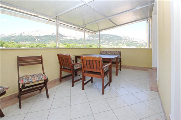 Apartment A2, for 5 persons