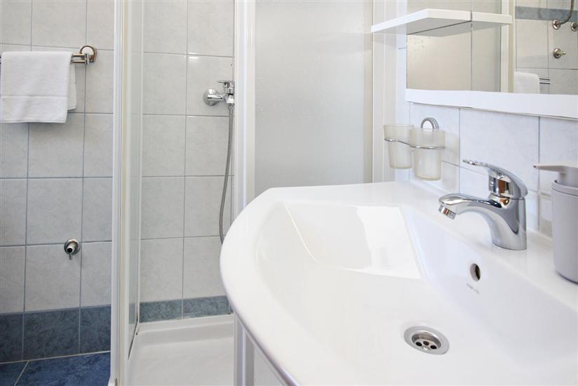 Apartment A2, for 5 persons