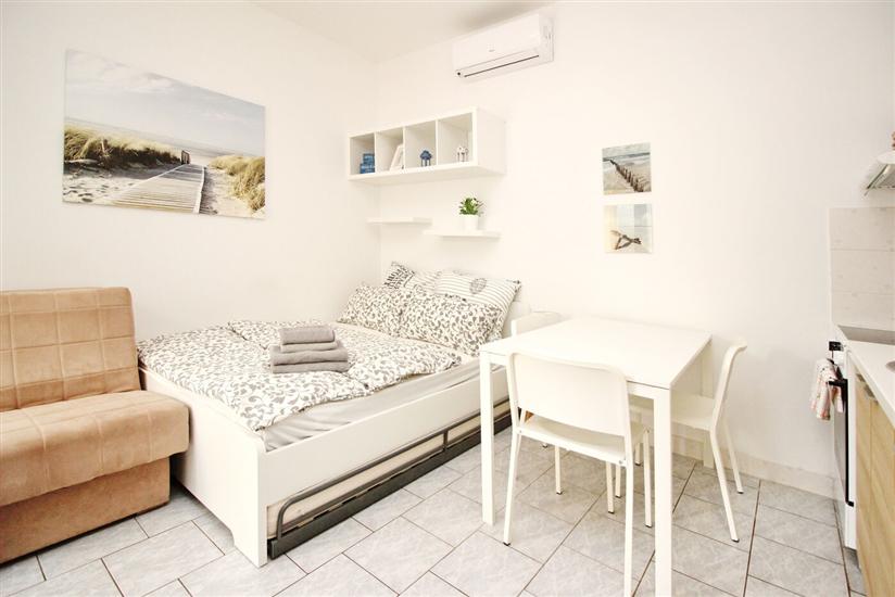 Apartment A4, for 2 persons