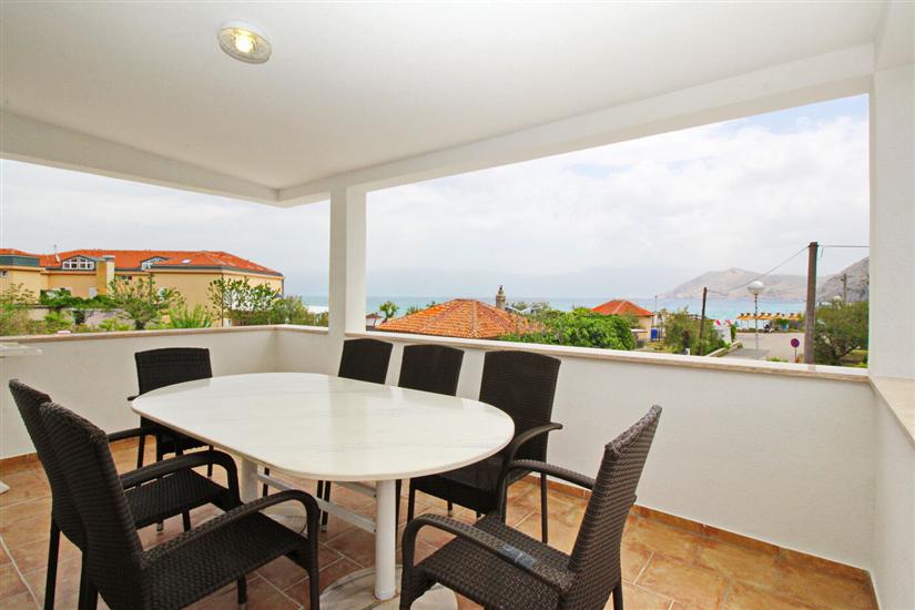 Apartment A5, for 7 persons