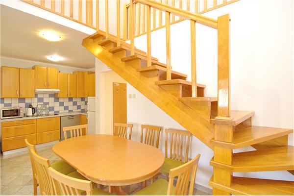 Apartment A6, for 8 persons