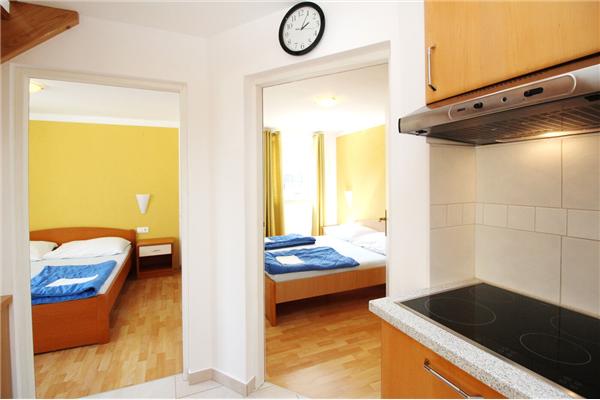 Apartment A7, for 6 persons