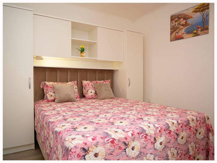 Apartment K1, for 6 persons