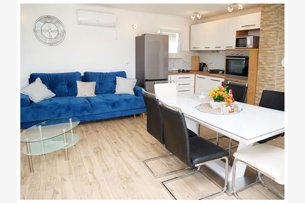 Apartment K1, for 6 persons