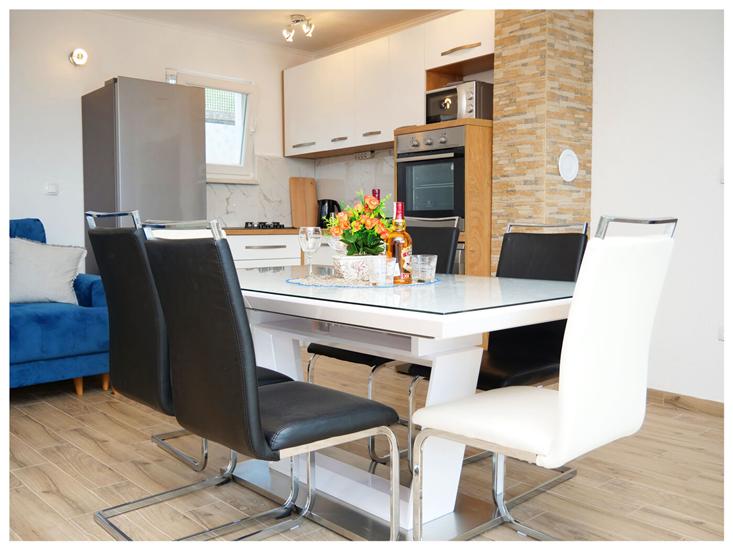 Apartment K1, for 6 persons