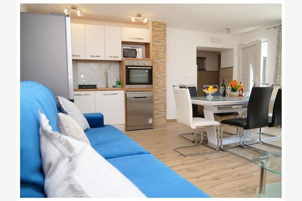 Apartment K1, for 6 persons