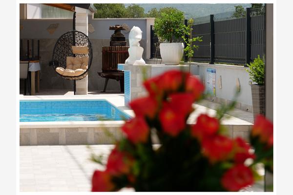 Apartment K1, for 6 persons