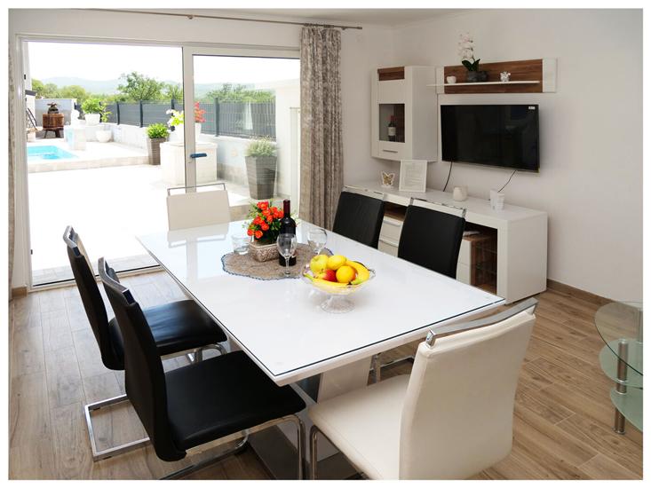 Apartment K1, for 6 persons