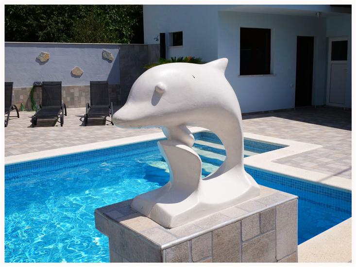 House Luketini dvori