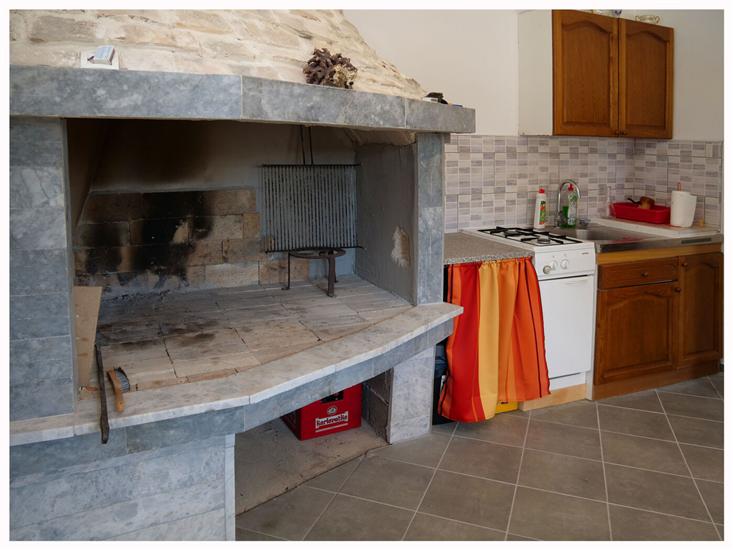 House Luketini dvori