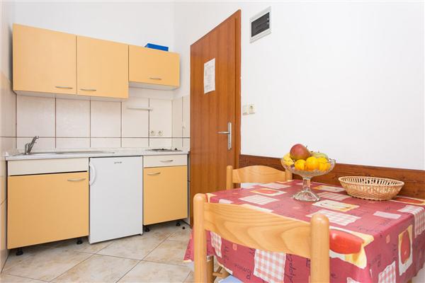 Apartment A5, for 2 persons