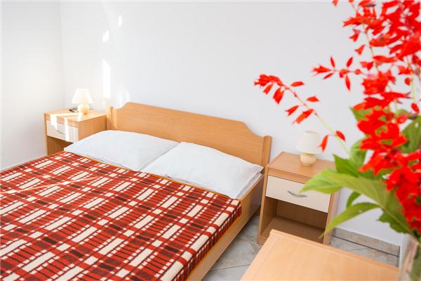 Apartment A5, for 2 persons