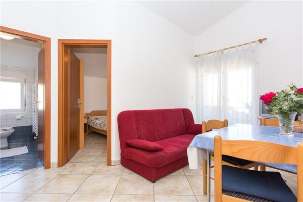 Apartment A6, for 3 persons