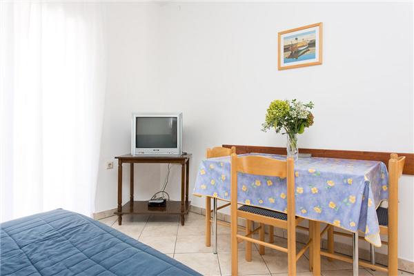 Apartment A7, for 3 persons