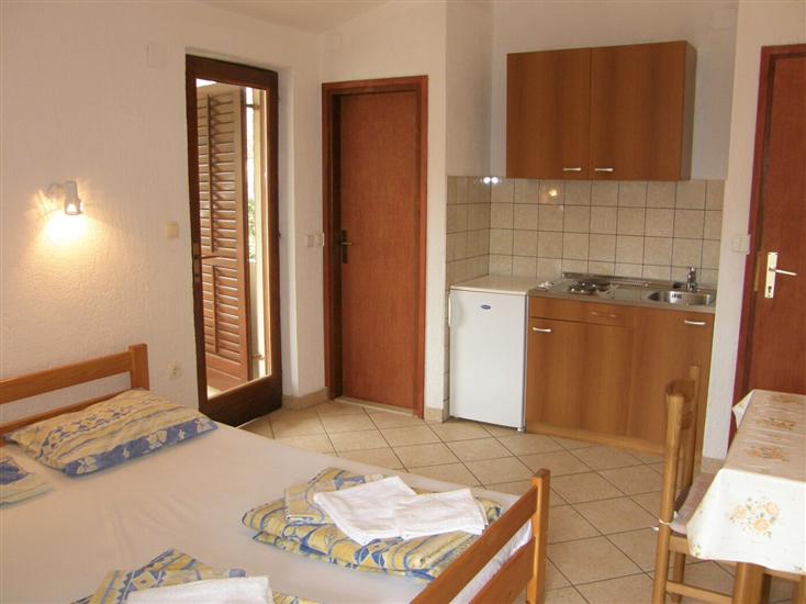 Apartment A6, for 2 persons