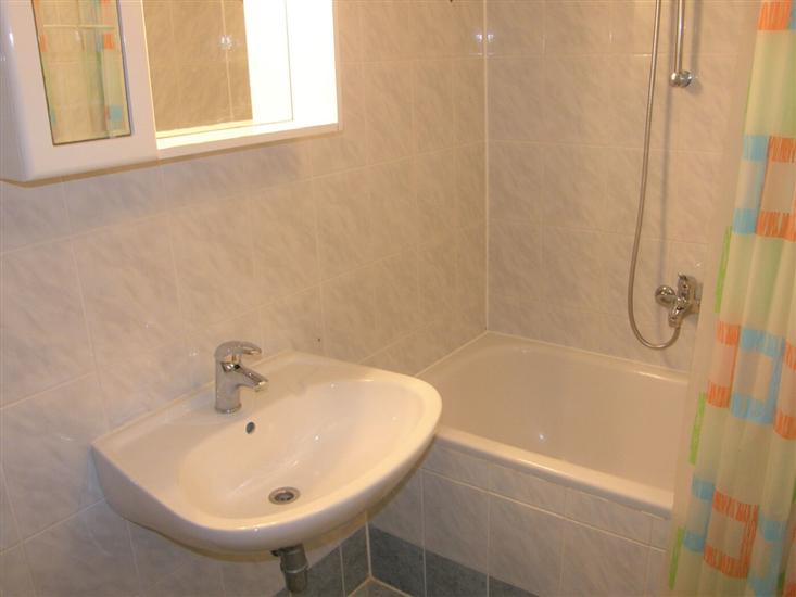 Apartment A6, for 2 persons