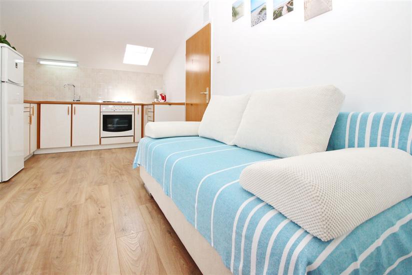 Apartment A2, for 3 persons