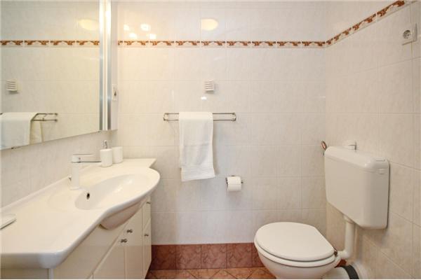 Apartment A2, for 3 persons