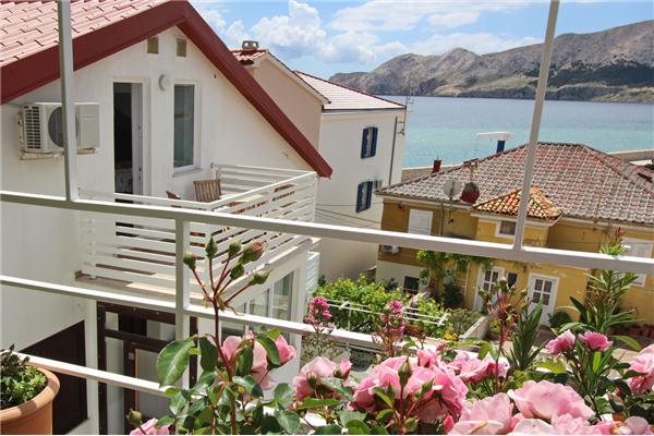 Apartment A2, for 3 persons