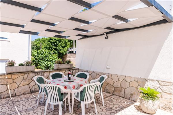 Ferienwohnung A1, für 8 Personen