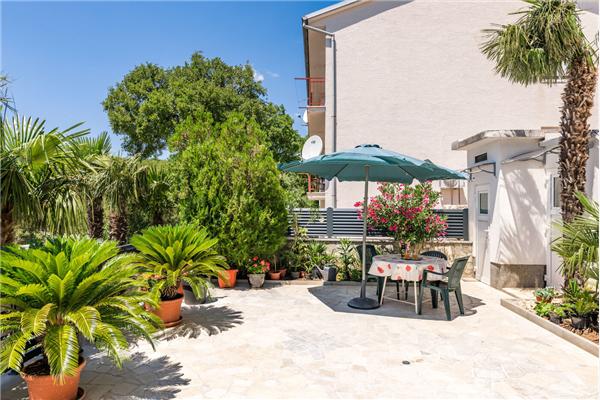 Ferienwohnung A1, für 8 Personen