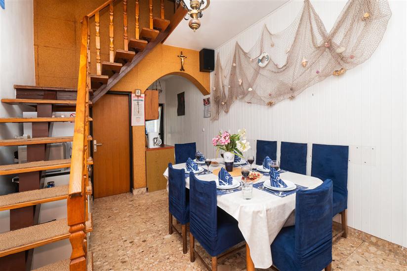House K1, for 7 persons
