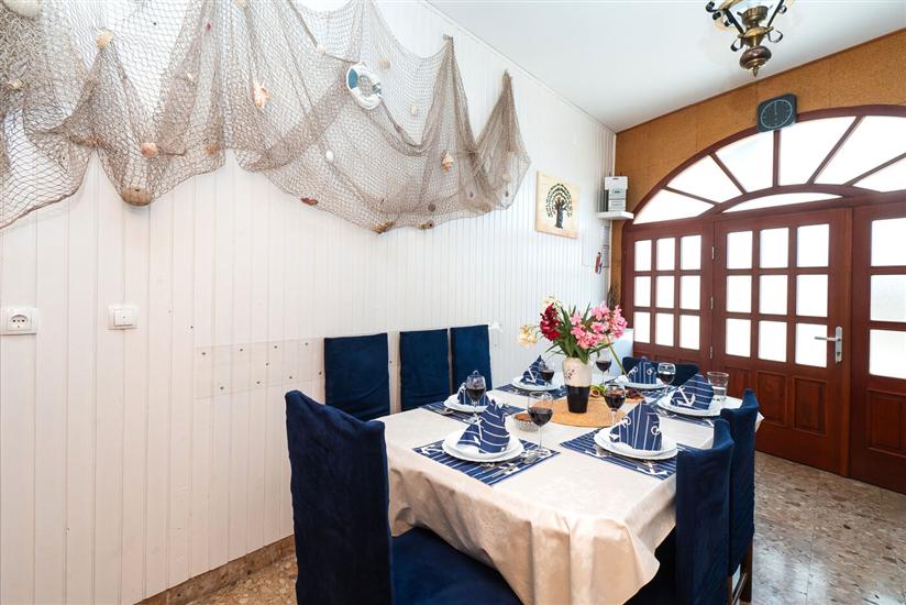 House K1, for 7 persons