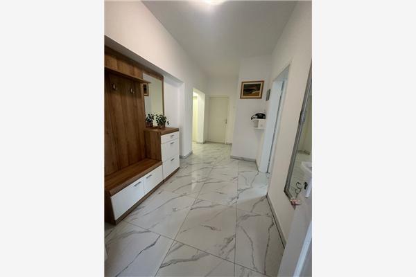 Apartment A4, for 6 persons