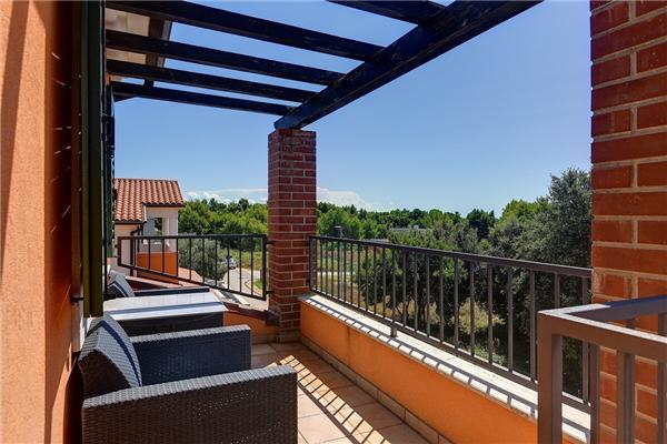 House K1, for 8 persons