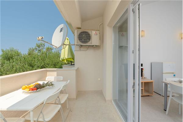 Apartment A2, for 3 persons