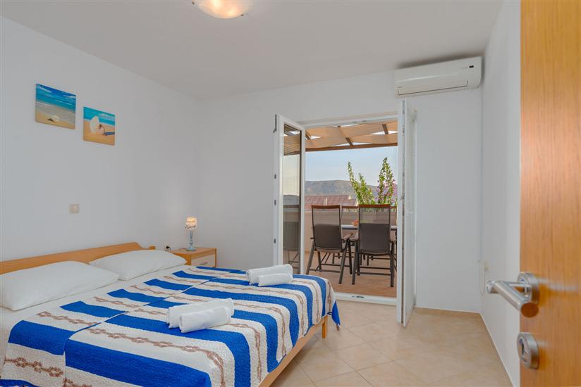 Apartment A1, for 2 persons